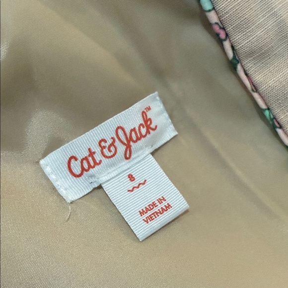 Cat & Jack Boy’s Beige Blazer with Button Details - Picture 3 of 5
